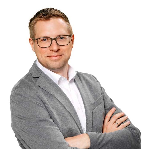 Dr. med. Sascha Wecker